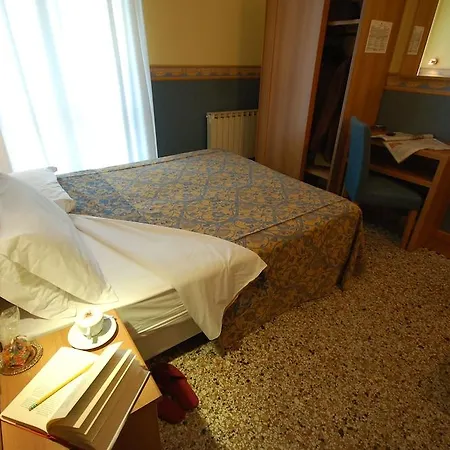 Hotel Antica Graziella Venice - Atika & Atif 2*