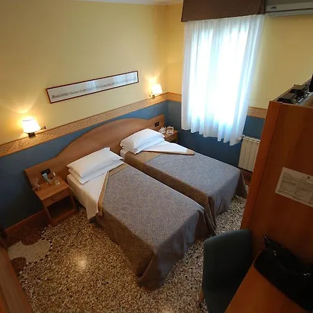 Hotel Antica Graziella Venice - Atika & Atif Marghera