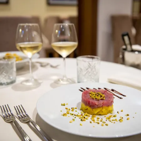 Antica Graziella Venice - Atika & Atif