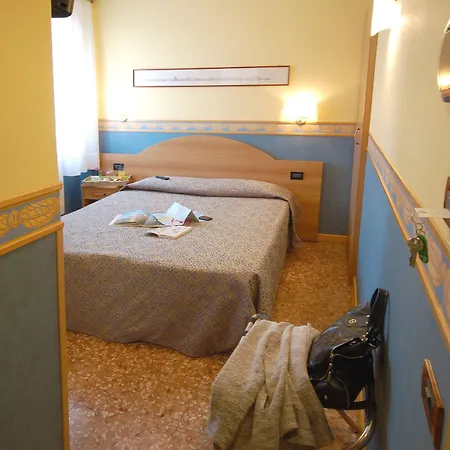 Antica Graziella Venice - Atika & Atif Marghera