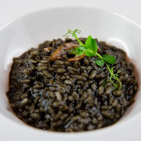 Antica Graziella Venice - Atika & Atif 2*