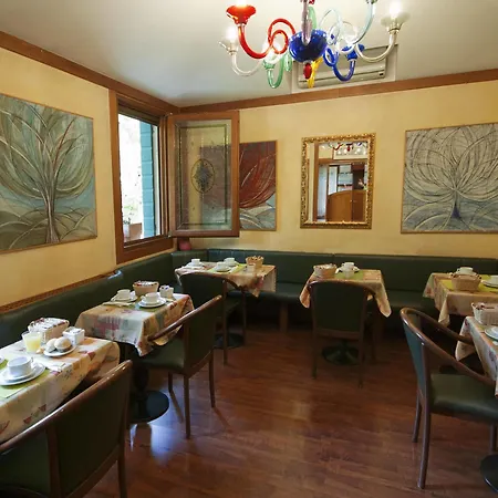 Antica Graziella Venice - Atika & Atif 2*